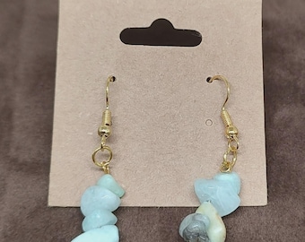 Kolczyki z zawieszkami z amazonitu naładowanego Reiki – wspierają czakrę gardła