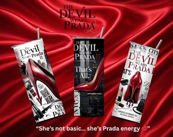 Vaso inspirado en El diablo viste de Prada / Taza glamurosa con tacón rojo / Vaso delgado de acero inoxidable de 590 ml / Regalo ideal para una jefa de la moda / Opción de nombre personalizado