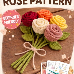 Könnte beinhalten: Ein Strauß gehäkelter Rosen in verschiedenen Farben, darunter Rot, Orange, Creme, Gelb und Rosa, mit Bindfaden gebunden. Das Bild enthält den Text "Crochet Rose Pattern", "Beginner Friendly" und "PDF Tutorial".