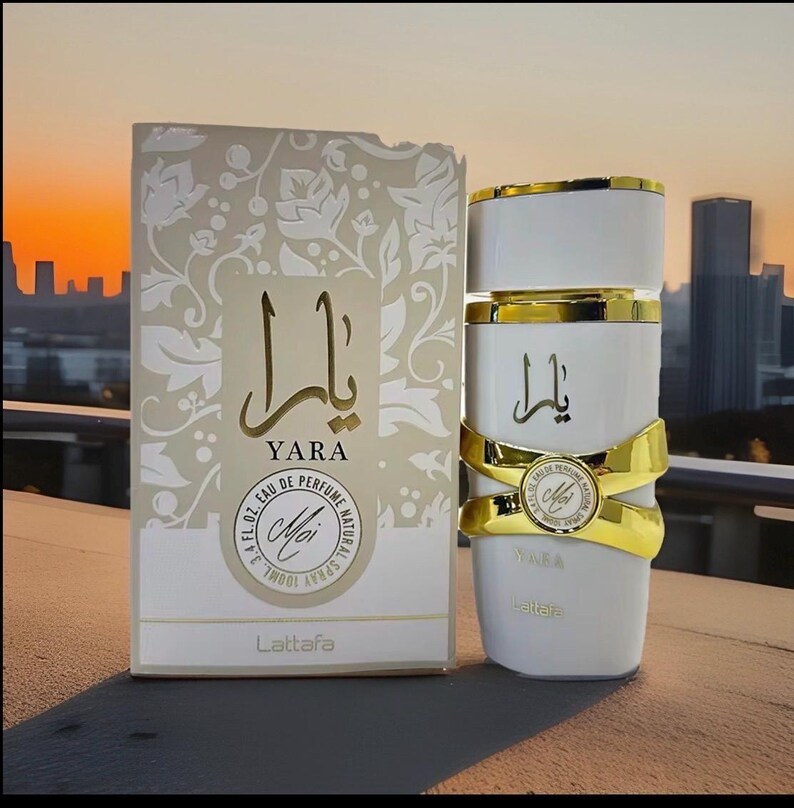 Puede incluir: Un letrero de madera r&uacute;stica con el texto "Welcome to our home" en letras blancas. El letrero presenta un acabado envejecido y un dise&ntilde;o simple y acogedor, ideal para la decoraci&oacute;n de la entrada.