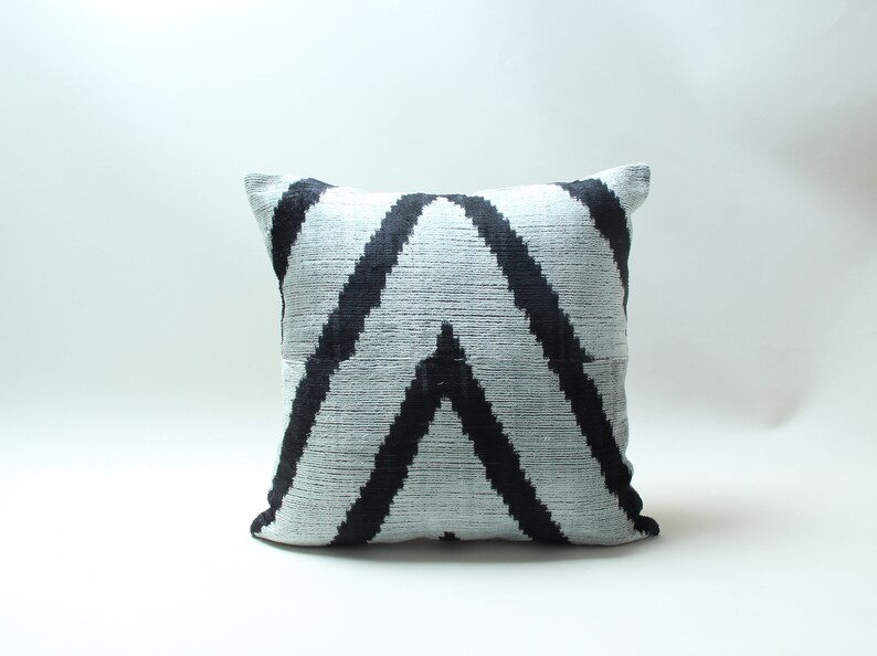 Modern Soft Decorative Pillow For Couch Patchwork Velvet ikat Pillow,Handmade Decorative Pillow,Traditional Pillowcase 14.5x14.5 inches