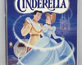 Estuche para pins de Cenicienta Disney reciclado para VHS