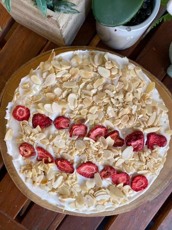 Vegan Gluten Free Vanilla Almond Strawberry    cheesecake  8"