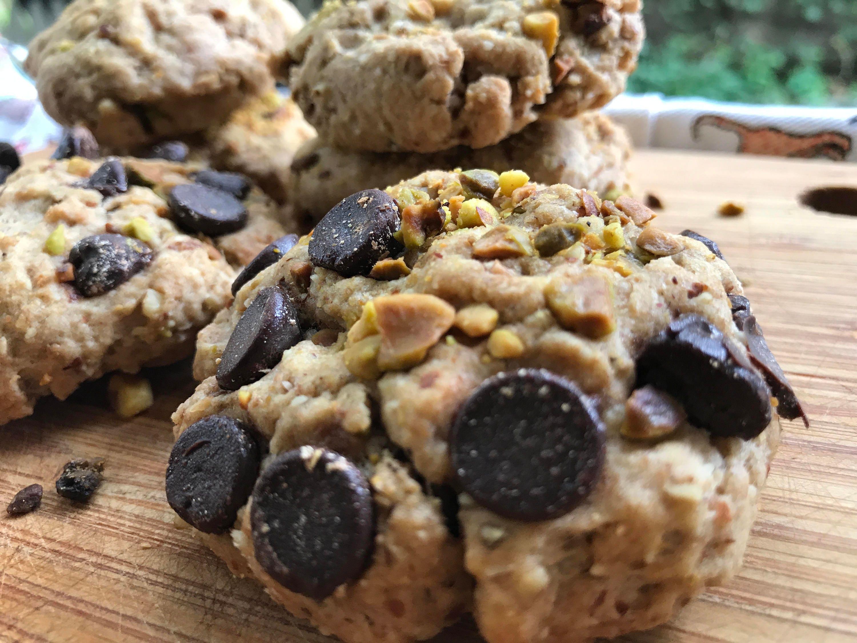 Vegan Chocolate Chip Pistachio cookies 10 pieces! Spelt Flour