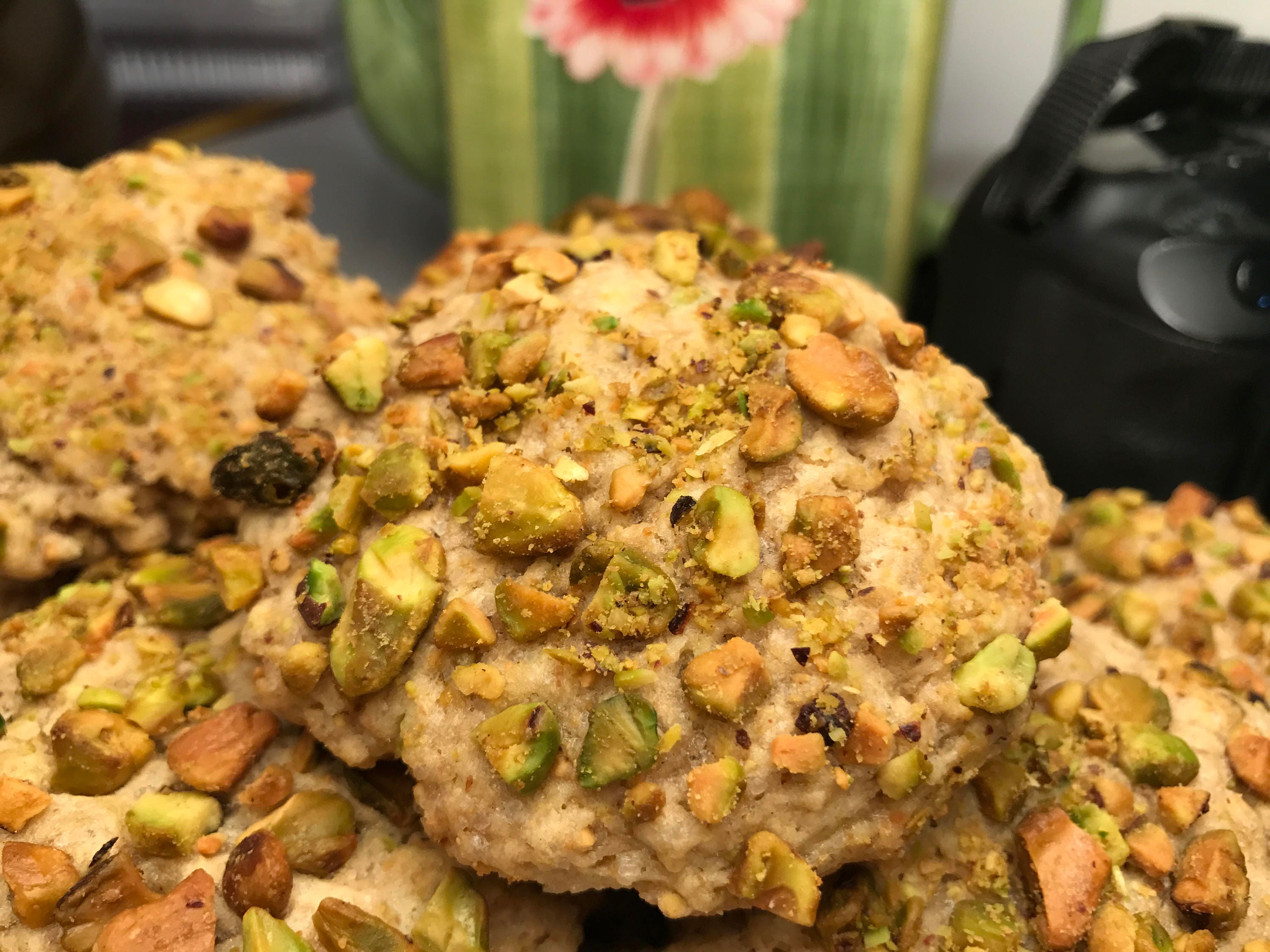Vegan Pistachio Vanilla cookies 10 pieces, plant based