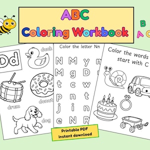 Puede incluir: Un juego de tres cuencos de cerámica anidados en tonos azules, verdes y blancos. Los cuencos presentan un esmalte moteado y un diseño sencillo y moderno. El cuenco más grande tiene aproximadamente 18 cm de diámetro.