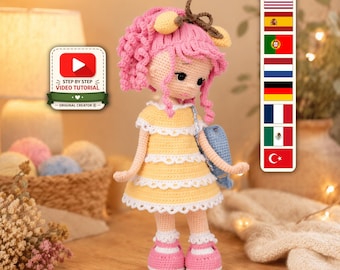 Wzór na szydełkową lalkę z różowymi włosami, szydełkowa sukienka z falbanką i torebka, samouczek PDF na amigurumi