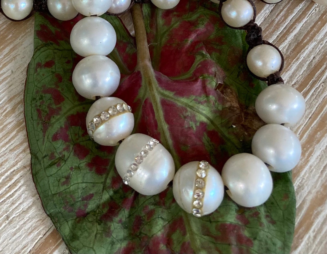 3 Angels&hellip;.Endless love Classic natural Pearls hand Etsy