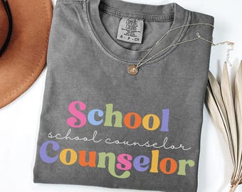 Camiseta retro de consejero escolar, camiseta colorida y cómoda
