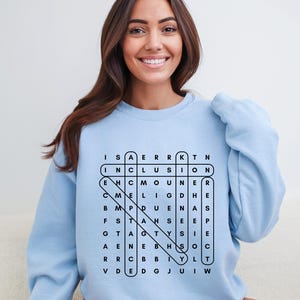 Inklusion und Akzeptanz Wortsuche-Sweatshirt, Sonderpädagogik Befürwortung Rundhalsausschnitt, Bekleidung für Lehrer-Therapist-Fürsprecher