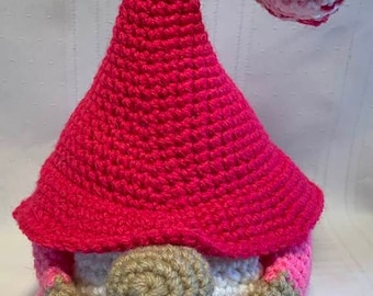 Love Gnome: Crochet Valentine's Day Gift, Desk Decor