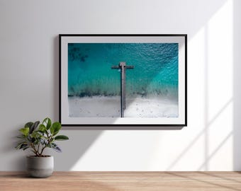 Luftbild einer Strandmole, türkisfarbenes Küstenmotiv als Wandbild, digitaler Download