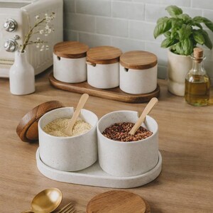 Vintage Ceramic Spice Jar Set Salt Sugar Pepper Seasoning Container Kitchen Decor