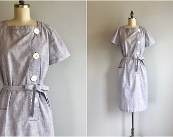 Vintage 70s Linen Dress  / 70s Blue and White Stripe Linen Tunic Dress / Assymetric Button Patterned Summer Dress