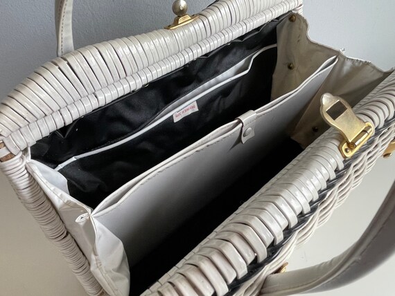 Vintage Wicker Handbag / 1960s Large White Woven … - image 9