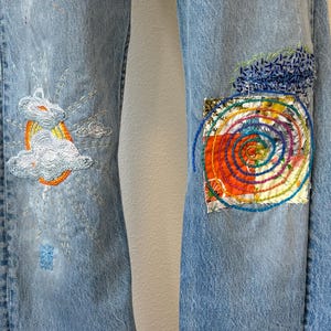 Vintage Levis 501 Jeans, Upcycled Sun Flower Hand Embroidered Sashiko Distressed Well Worn Denim Button Fly Jeans, Patched Jeans image 3
