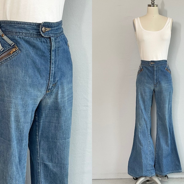 Vintage 70er Landlubber Jeans mit hoher Taille, 1970er Jahre Jeans mit weitem Bein und sichtbaren Reißverschlusstaschen, Jeans mit bloßem Rücken