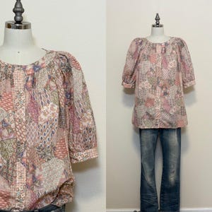 Vintage 80s Liz Claiborne Peasant Blouse, 1980s LizSport Patchwork Print Cotton Shirt, Spring Fashion, Pastel Pink Floral Pattern