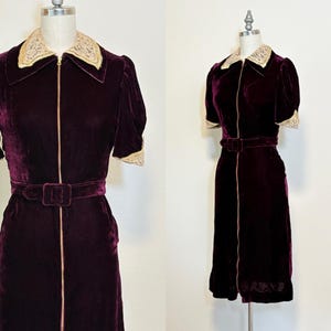 Vintage 40s Silk Velvet Zipper Dress, 1940s Burgundy Wine Zip Front Dress with Lace Collar, Cocktail Dress