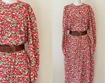 Vintage 70s Strawberry Dress, 1970s Gathered Loose Fitting Red Fruit Dress, Summer Fashion, Summer Dress