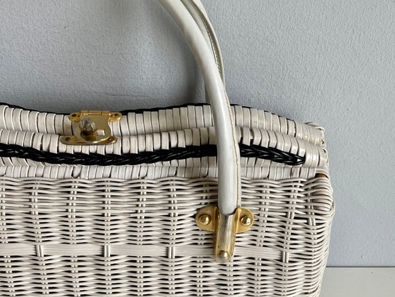 Vintage Wicker Handbag / 1960s Large White Woven … - image 4