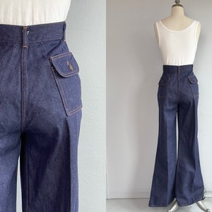 Vintage 70er Jahre Dark Denim Jeans, 1970er Jahre Deadstock High Waist Schlaghose mit weitem Bein Bild 2