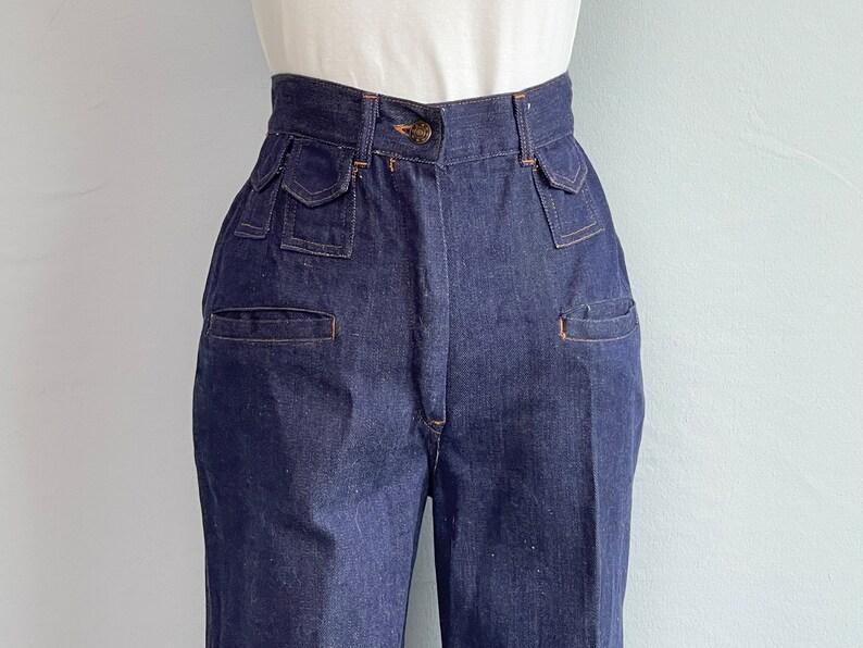 Vintage 70er Jahre Dark Denim Jeans, 1970er Jahre Deadstock High Waist Schlaghose mit weitem Bein Bild 10