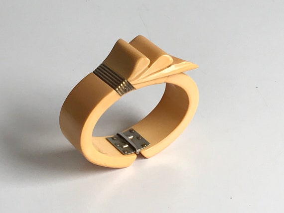 Vintage 40's Bakelite Clamper Bracelet / 1940s But