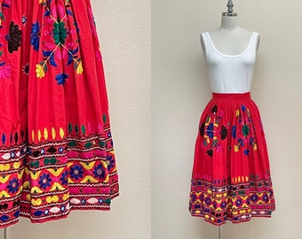 Vintage 80s Hand Embroidered Skirt,  1980s Red India Kutch Floral Mirror Embroidered Border Midi Skirt, Pleated Skirt Spring Fashion