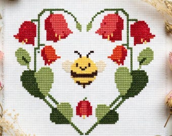 Bee Cross Stitch Pattern, Free Floral Heart Cross Stitch PDF, Cute Bee Embroidery Design, Beginner Friendly Modern Cross Stitch