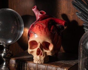 Realistisk skalle-hjärt-resinstaty - Anatomisk hjärta och skalle-skulptur - Unik gotisk heminredning och makaber konstgåva