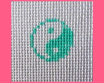 SUPER Mini Yin Yang Needlepoint Canvas | 1x1 Hand Painted 18 Mesh | Beginner Friendly Yin Yang Design | DIY Needlepoint Kit