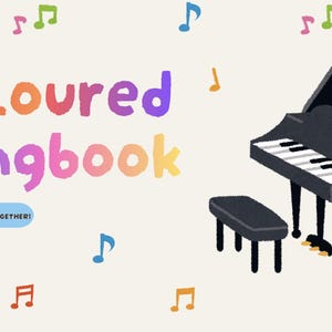 Peut inclure: Illustration d'un piano à queue noir avec un banc assorti. Le texte "Coloured Songbook" est écrit en couleurs vives. Un chiot de dessin animé et des notes de musique ornent le fond. Le texte dit "Let's learn music together!"