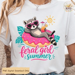 Wasbeer zwembadvlotter PNG, Feral Girl zomer clipart, strandvakantie ontwerp (digitale download)