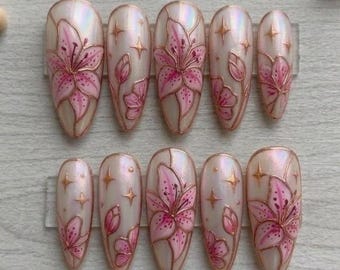 Luxury Rose Gold Stained Glass Lily Press On Nails, Iridescent Pearl Floral Nail Art Design, Handmade Elegant Manicure in Almond for Party