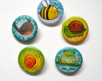 Garden Friends Button Pack: bee, frog, robbin, turtle, snail, kawaii, gift, party favor, pins, pinned-back button, accessories, patches