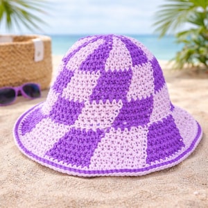 Crochet Glow-y Checkerboard Hat Pattern, Checkered Beanie PDF, Trendy Color Block Hat, Y2K Style Crochet Hat, Instant Download