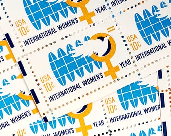 25 pieces - 1975 10 cent International Women's Year - vintage unused postage stamps