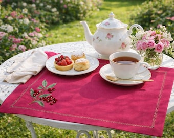 Moira Blumen | Besticktes Tischset