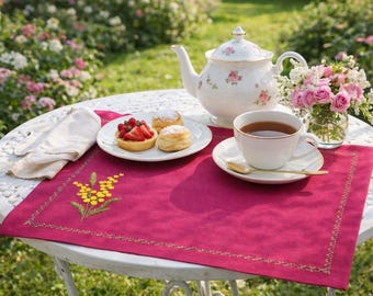 Moira Blumen | Besticktes Tischset