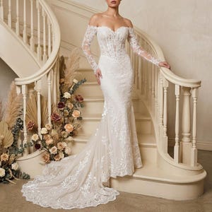 Vestido de novia de sirena de encaje con hombros descubiertos, mangas largas con efecto ilusión, vestido de novia ajustado con cola, elegante vestido de novia de lujo formal