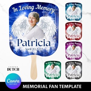 Op de afbeelding: Een herdenkingswaaier-sjabloon met een portret van een persoon met witte engelvleugels, de tekst In Loving Memory, de naam Patricia en de datum April 20, 2022. Het ontwerp bevat een houten handvat en wordt in diverse kleurvarianten getoond.