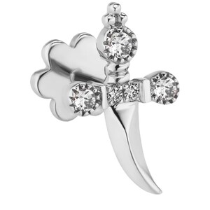 Trinity Dagger Moissanite Oorstekers 925 Zilver | Zwaardvormige Platte Achterkant Kraakbeen Helix Tragus Oorstekers | Subtiele Stoere Conch Piercing Sieraden