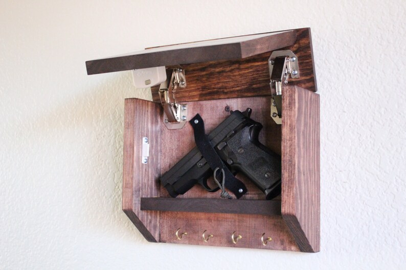 Wall Mounted Hidden Gun Safe Decor with Vintage American