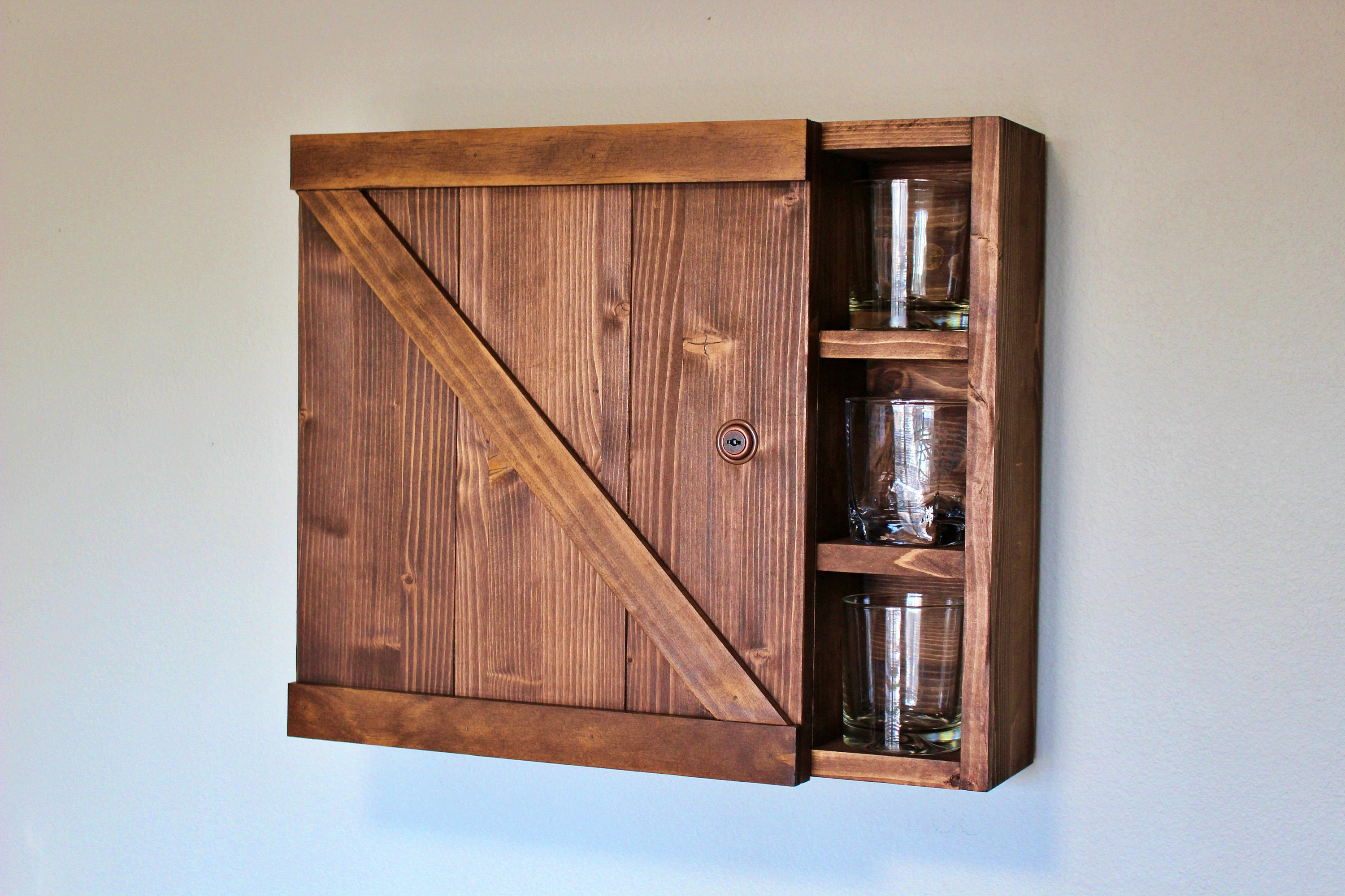 Mini Barn Door Wooden Bar Liquor Cabinet With Lock 