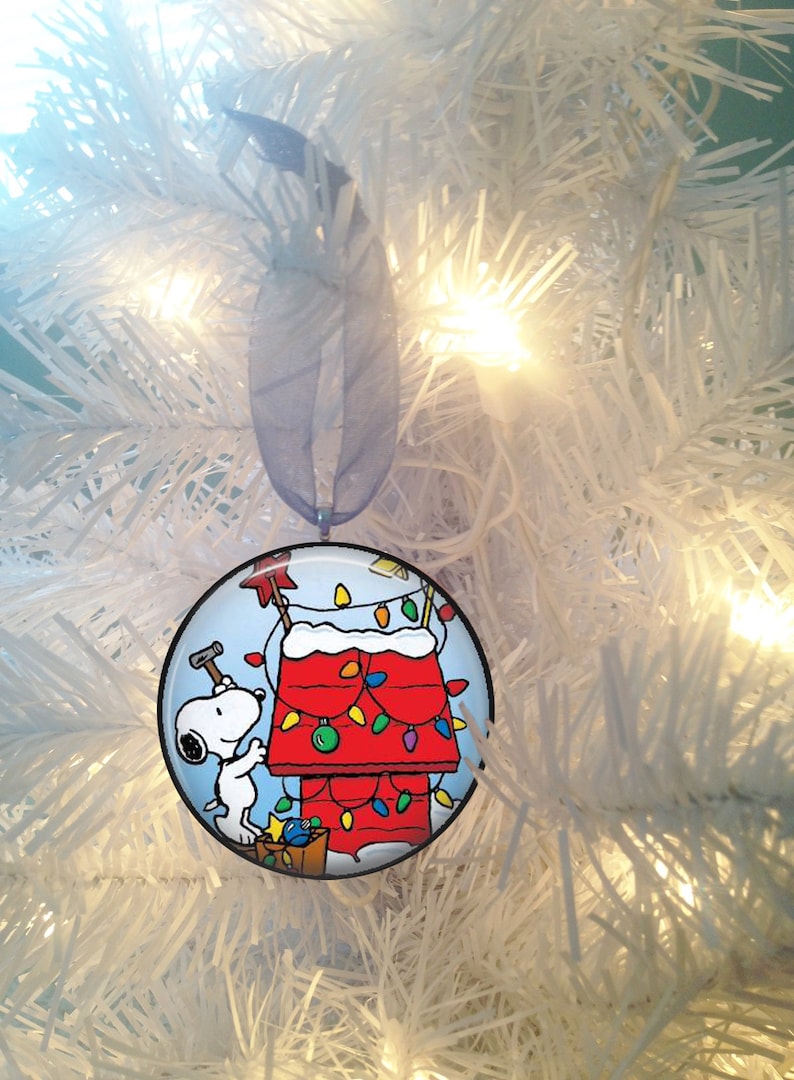 Peanuts Snoopy Decorated Doghouse 3 Christmas Tree Ornament Etsy