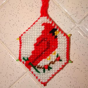 手作りプラスチックキャンバスカーディナル3Dクリスマスオーナメント