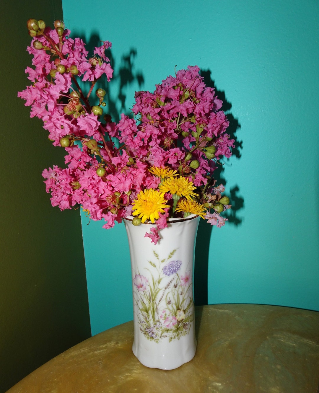 Vintage White Ceramic Vase Floral 1960's kitsch milieu du Etsy France