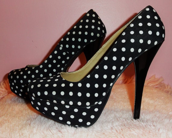black and white vintage heels