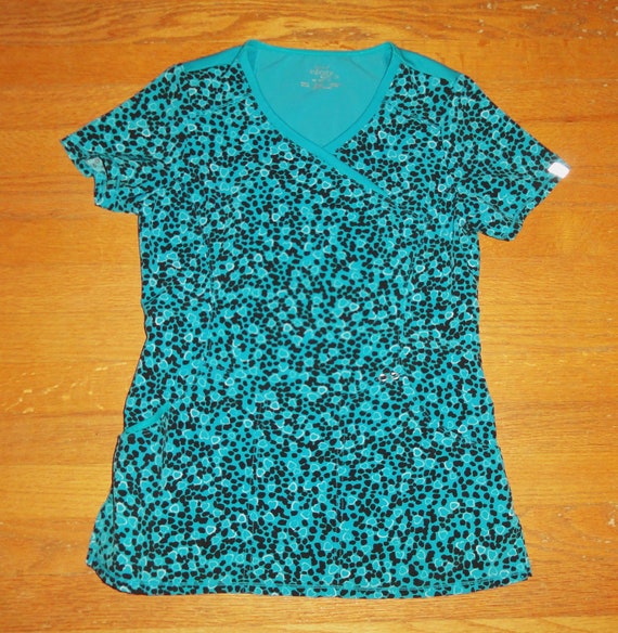 Vintage Aqua & Black Leopard Print Cherokee Scrub Top… Gem